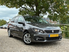Peugeot 308 SW - 1.2 PureTech Blue Lease Executive | Leder + Pano + Cruise + Navi Nu € 6.975,