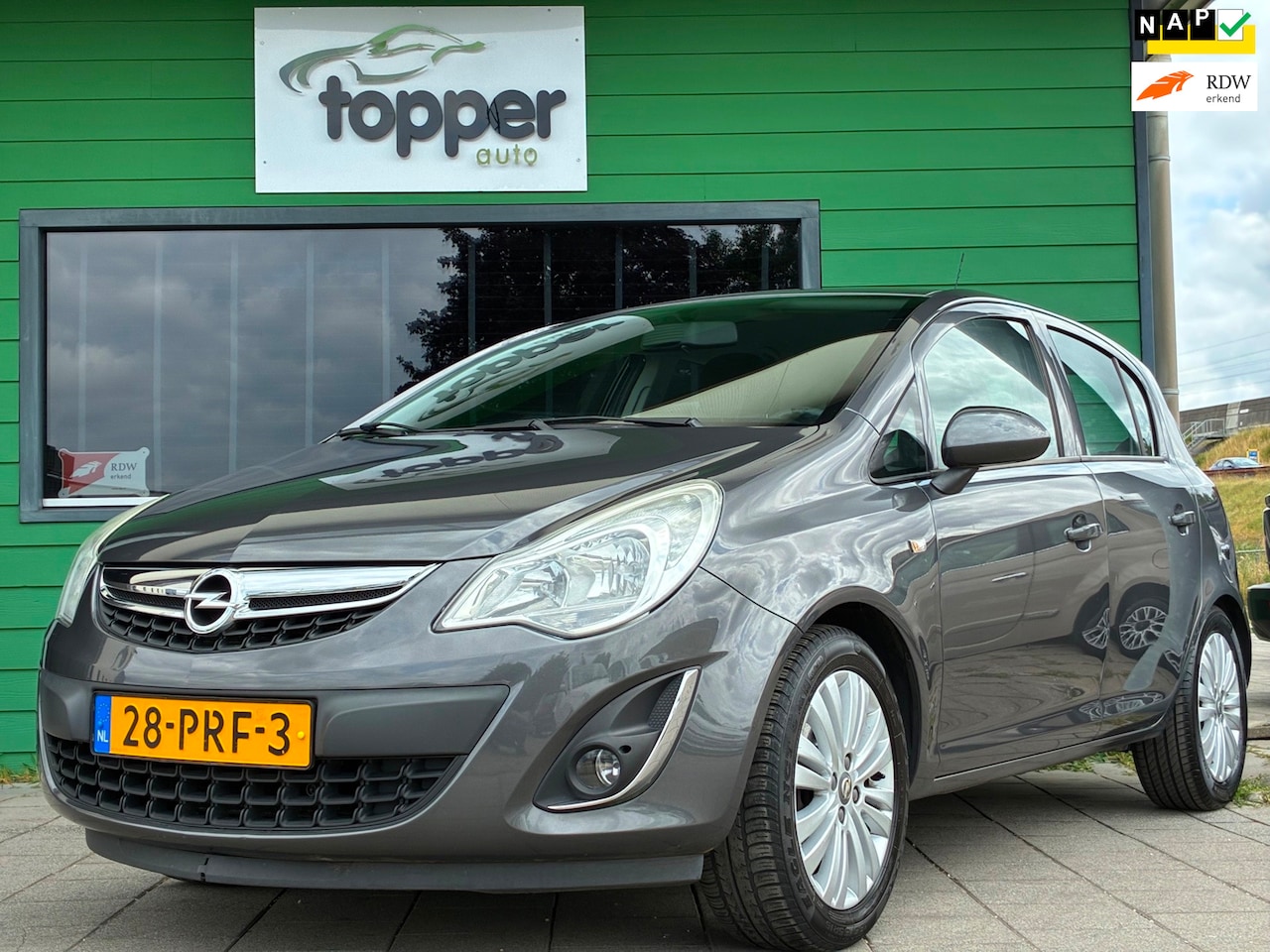Opel Corsa - 1.2-16V Edition|1e Eigenaar|Navigatie|Airco|Trekhaak|Compleet onderhouden|NAP| - AutoWereld.nl