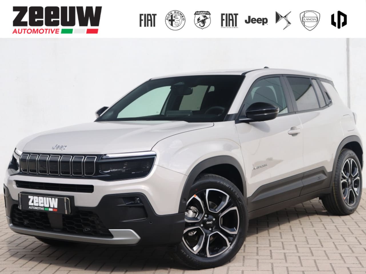 Jeep Avenger - Summit 54kWh | Carplay | Camera | BTW | 18" - AutoWereld.nl