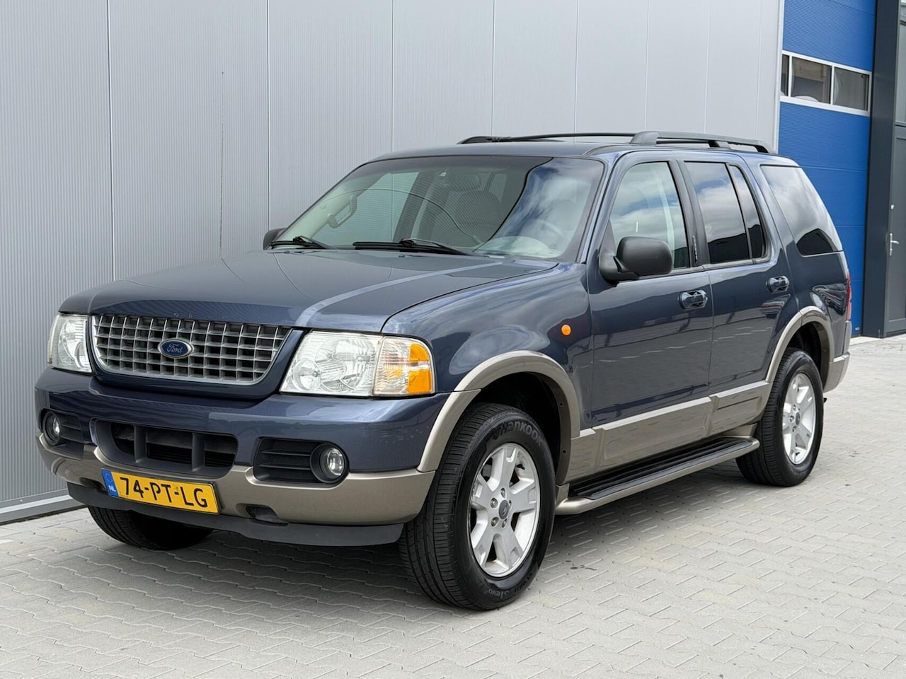Ford Explorer - USA 4.6-V8 Limited 7 Persoons - AutoWereld.nl
