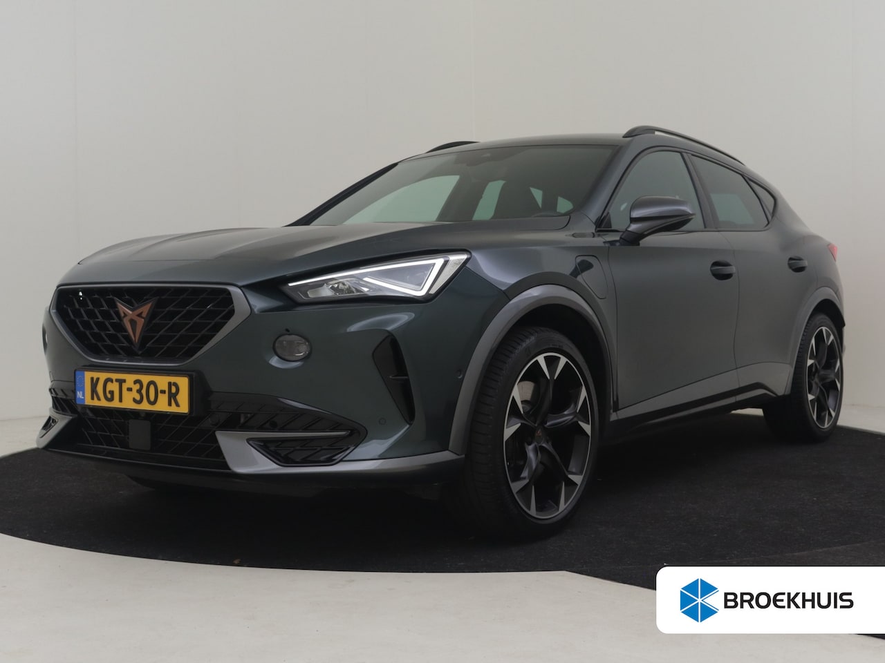 CUPRA Formentor - 1.4 e-Hybrid 245PK VZ Performance 245PK | ACC | Trekhaak Inklapbaar  | Achteruitrijcamera - AutoWereld.nl