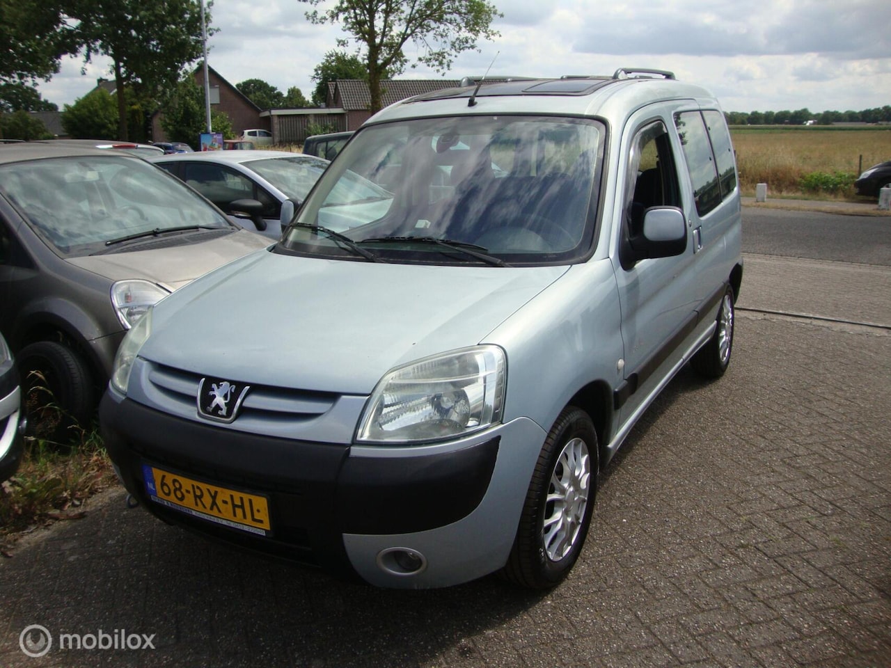 Peugeot Partner MPV - 1.6-16V Zenith 2 1.6-16V Zenith 2 - AutoWereld.nl