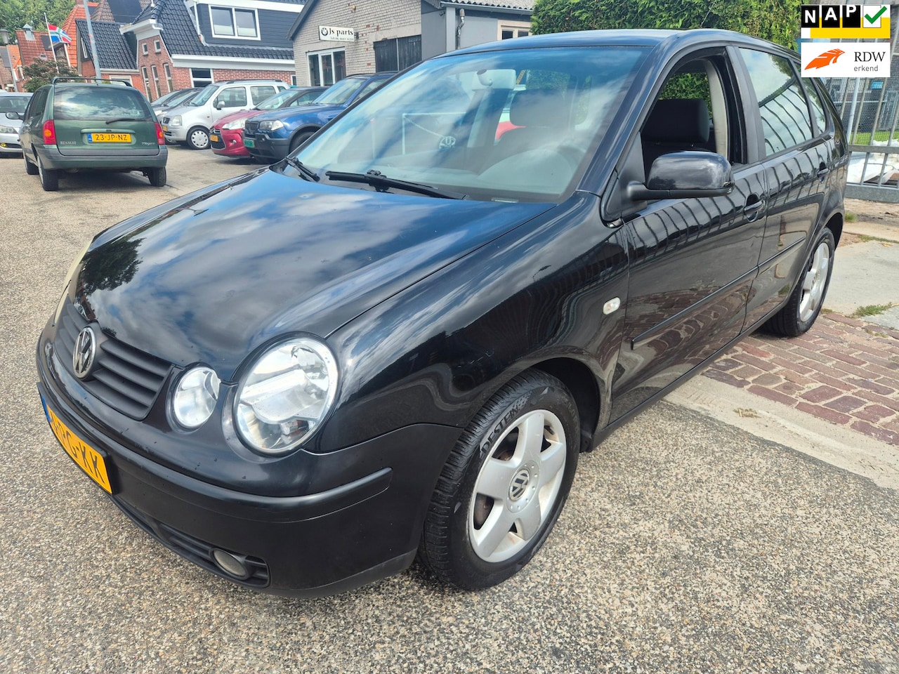 Volkswagen Polo - 1.4-16V FSI Athene airco,cruise control - AutoWereld.nl