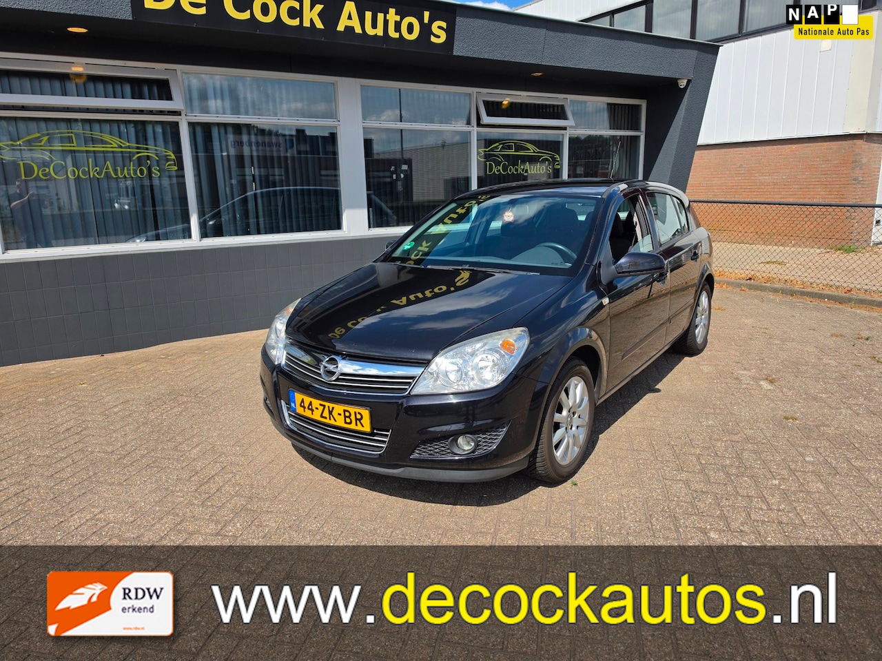 Opel Astra - 1.8 Temptation/AIRCO/TREKHAAK - AutoWereld.nl
