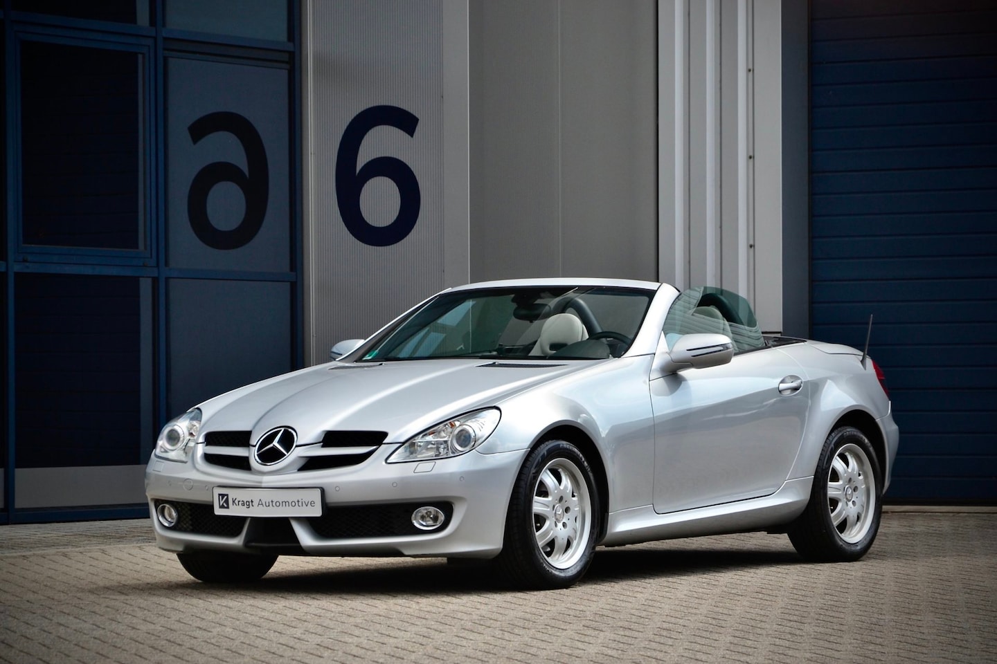 Mercedes-Benz SLK-klasse - 200 K. Prestige Plus / NL Auto / Automaat / Air Scarf / Navi / Xenon - AutoWereld.nl