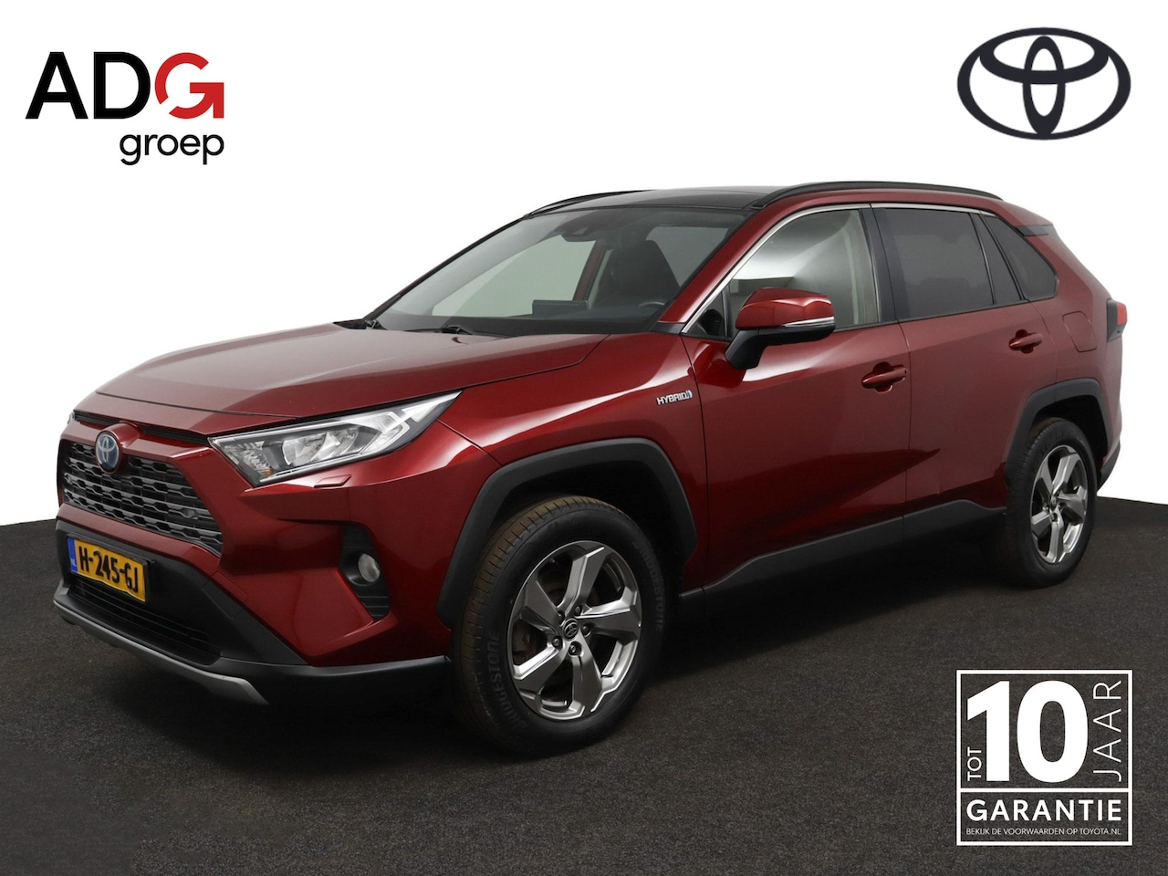 Toyota RAV4 - 2.5 Hybrid AWD Dynamic | Panoramadak | Stoel en Stuurverwarming | Trekhaak | 1650 kg Trekg - AutoWereld.nl