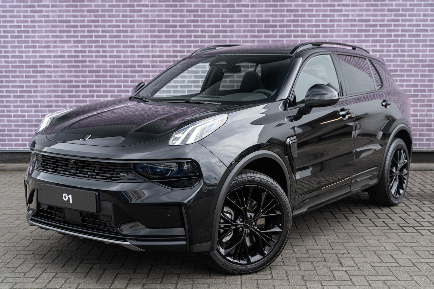 Lynk & Co 01 - 1.5 More | Adaptieve Cruise Control | Dodehoekdetectie | Panoramadak | Stoelverwarming | S - AutoWereld.nl