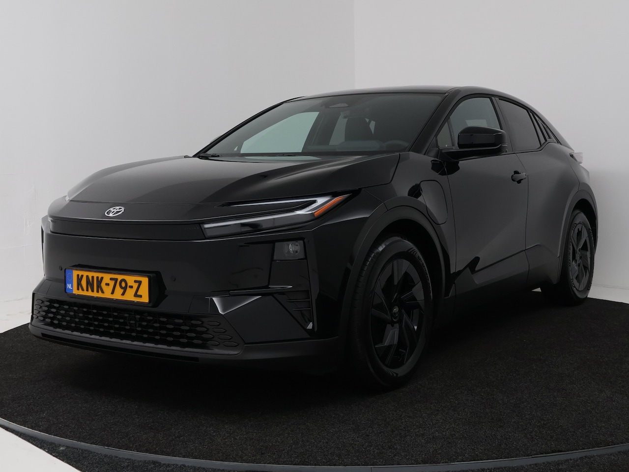 Toyota C-HR - First Edition 77 kWh *EV Deal* - AutoWereld.nl