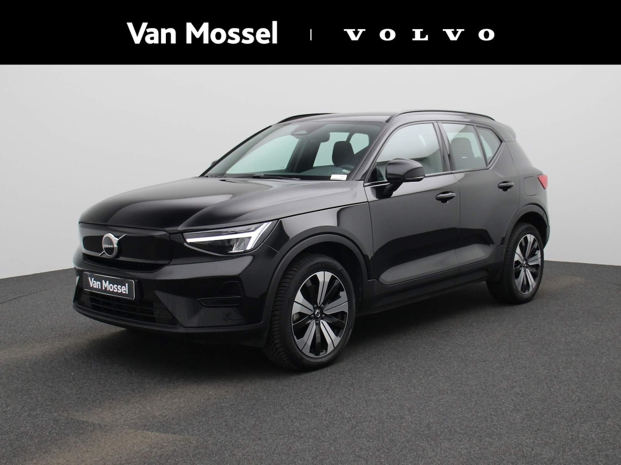 Volvo XC40 - Recharge Core | Navigatie | Climate Control | Camera | LED Verlichting - AutoWereld.nl