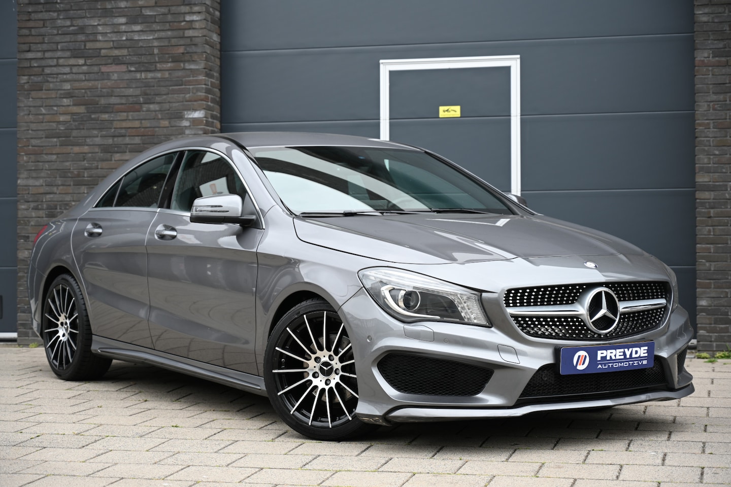 Mercedes-Benz CLA-Klasse - 180 Prestige AMG - AutoWereld.nl