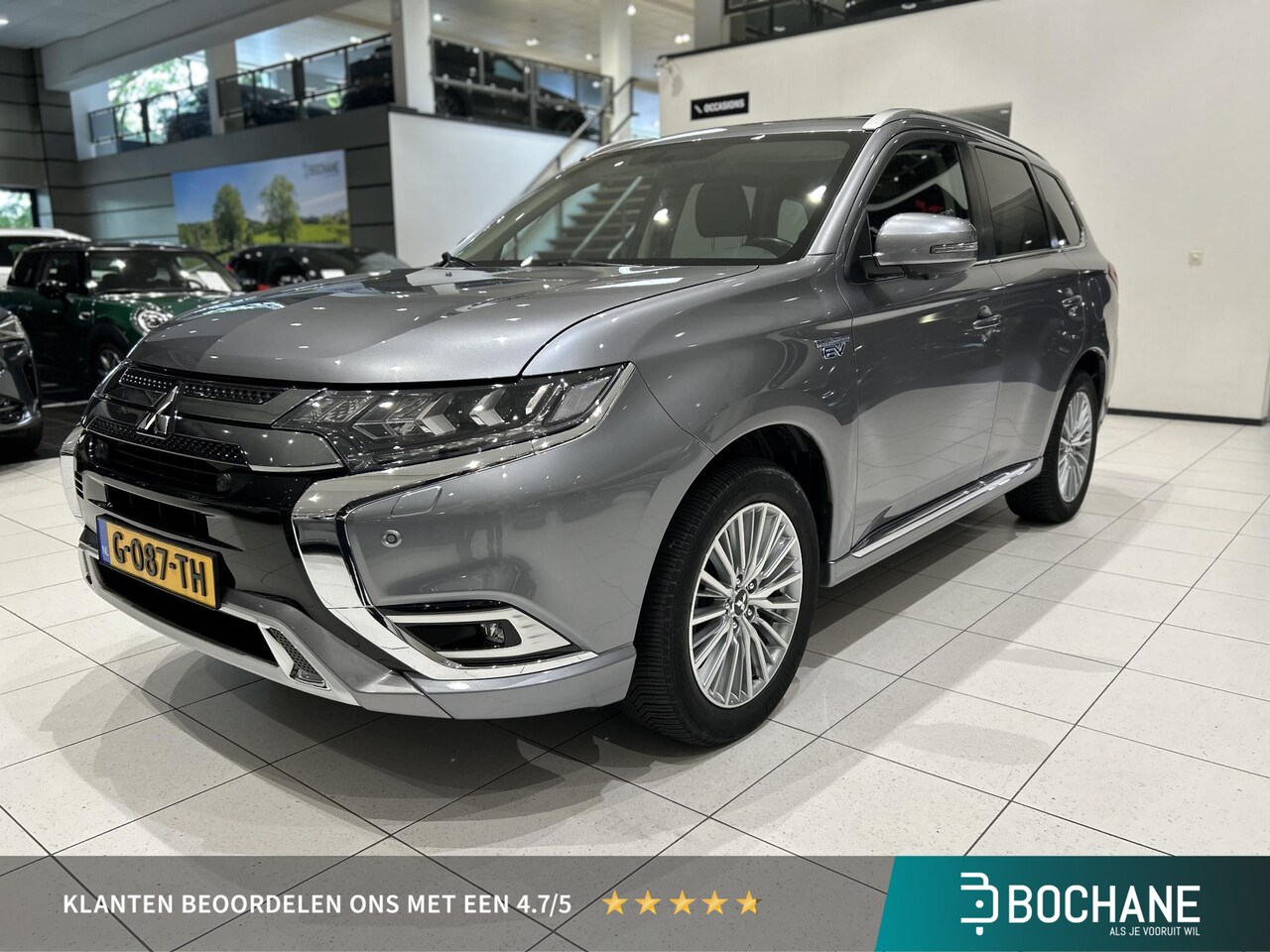 Mitsubishi Outlander - 2.4 PHEV Intense+ | Panoramadak | Stoel + Suur verwarming | 360 Camera - AutoWereld.nl