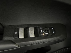 Mitsubishi Outlander - 2.4 PHEV Business Edition | Cruise control adaptief | Apple Carplay/Android Auto | Keyless