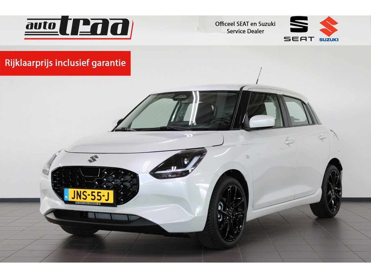 Suzuki Swift - 1.2 Comfort Smart Hybrid / Navigatie / Keyless / Camera / 17'' LMV / All season banden / - AutoWereld.nl