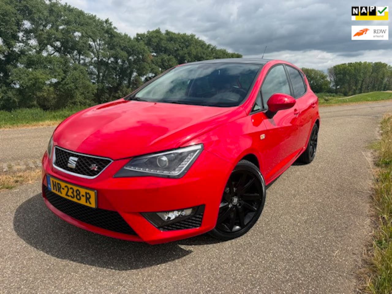 SEAT Ibiza - 1.0 EcoTSI FR Connect clima 5 drs 94678 km nap bj 2016 zeer mooi. - AutoWereld.nl