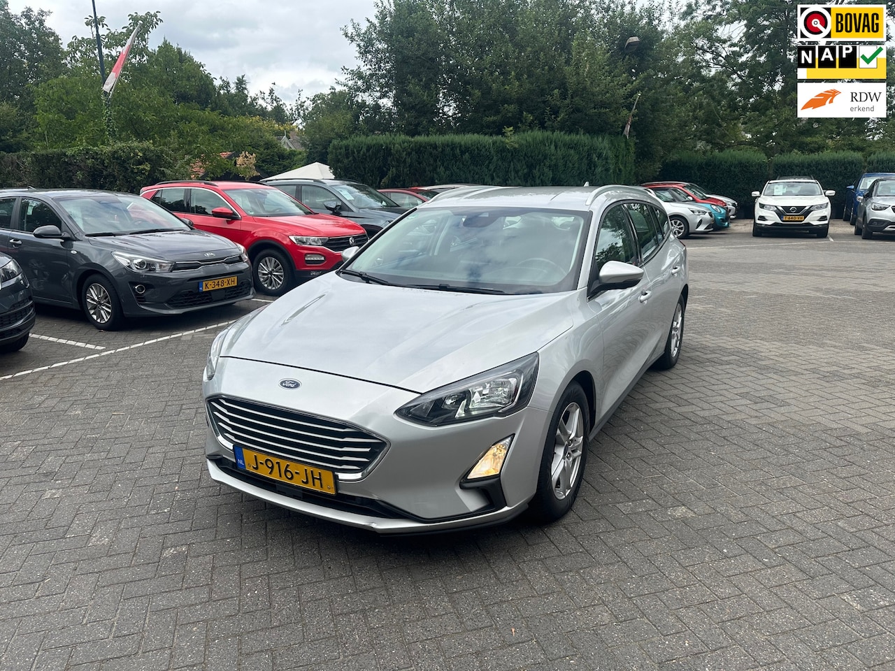Ford Focus Wagon - 1.0 EcoBoost Trend Edition Business 1.0 EcoBoost Trend Edition Business , navigatie , pdc - AutoWereld.nl