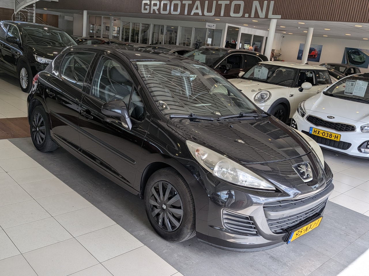 Peugeot 207 - 1.4 XR Trekhaak, Airco, Cruise Control - AutoWereld.nl