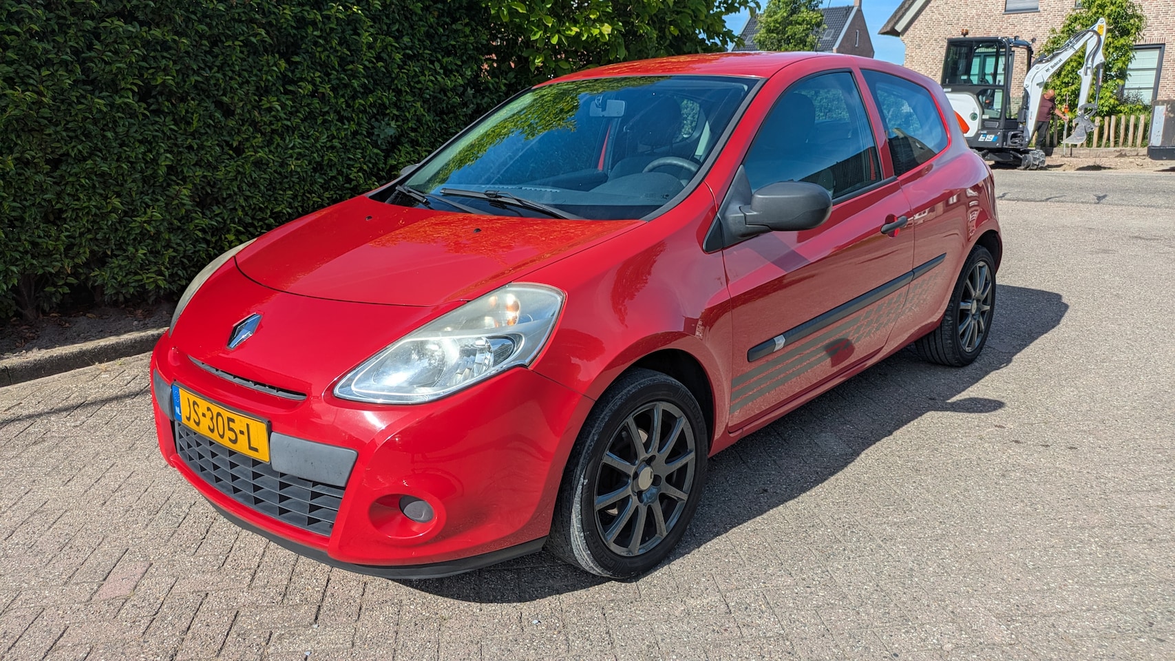 Renault Clio - 1.2 Acces - AutoWereld.nl