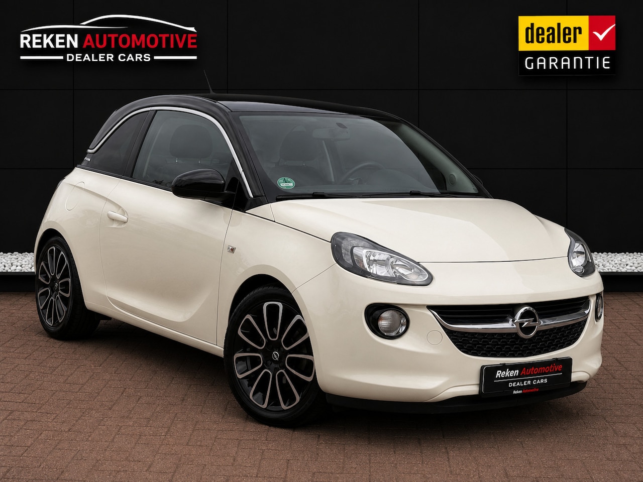 Opel ADAM - 1.4 Rocks Panorama dak Clima Cruise Controle - AutoWereld.nl