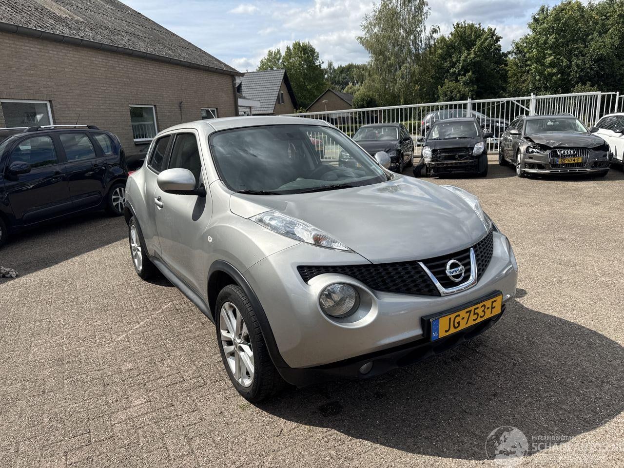 Nissan Juke - 1.6 Acenta AUT REST BPM €150,-!!! - AutoWereld.nl