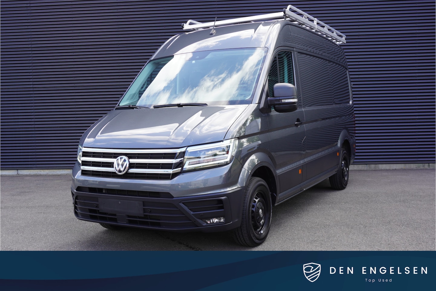 Volkswagen Crafter - 140pk Automaat L3H3/L2H2 LED Apple carplay Camera Navigatie Cruise control Parkeersensoren - AutoWereld.nl