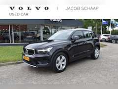 Volvo XC40 - T4 191PK Momentum Pro | Trekhaak | Camera Achter | Standkachel | PDC V+A | Stoel Verwarm.