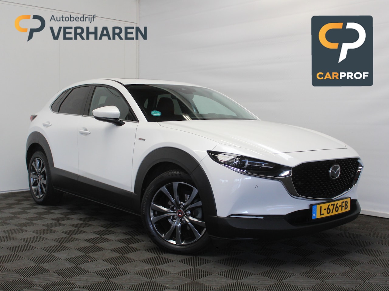 Mazda CX-30 - 2.0 e-SkyActiv-X M Hybrid 100th Anniversary Ed. CLIMATE | ADAPCRUISE | HEAD-UP | 360CAMERA - AutoWereld.nl