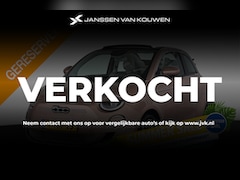 Fiat 500 C - La Prima 42 kWh Cabrio SOH 97% Stoelverwarming Achteruitrijcamera