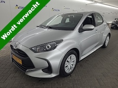Toyota Yaris - 1.5 Hybrid Active Navigatie Automaat Camera CarPlay