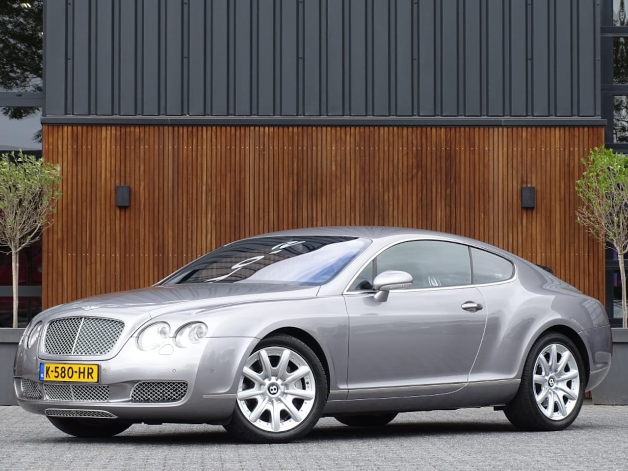 Bentley Continental GT - 6.0 W12 560PK TwinTurbo / *unieke conditie* / LED - AutoWereld.nl
