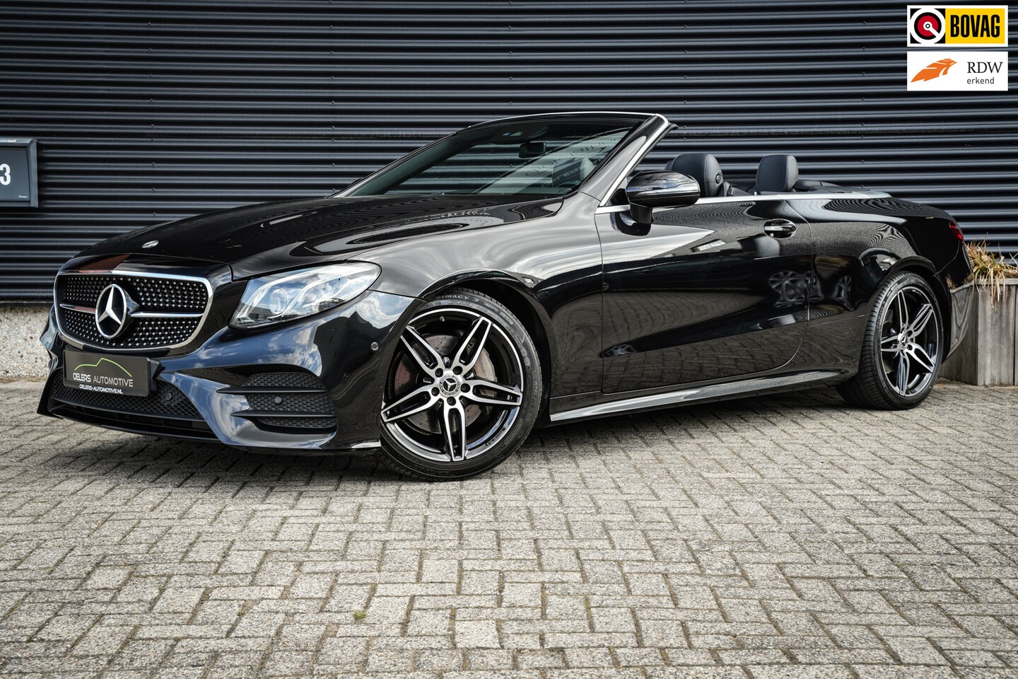 Mercedes-Benz E-klasse Cabrio - 200 AMG Sport | CC | Navi | Leder | Airscarf | Metalic | PDC met camera | 1 eig. | - AutoWereld.nl