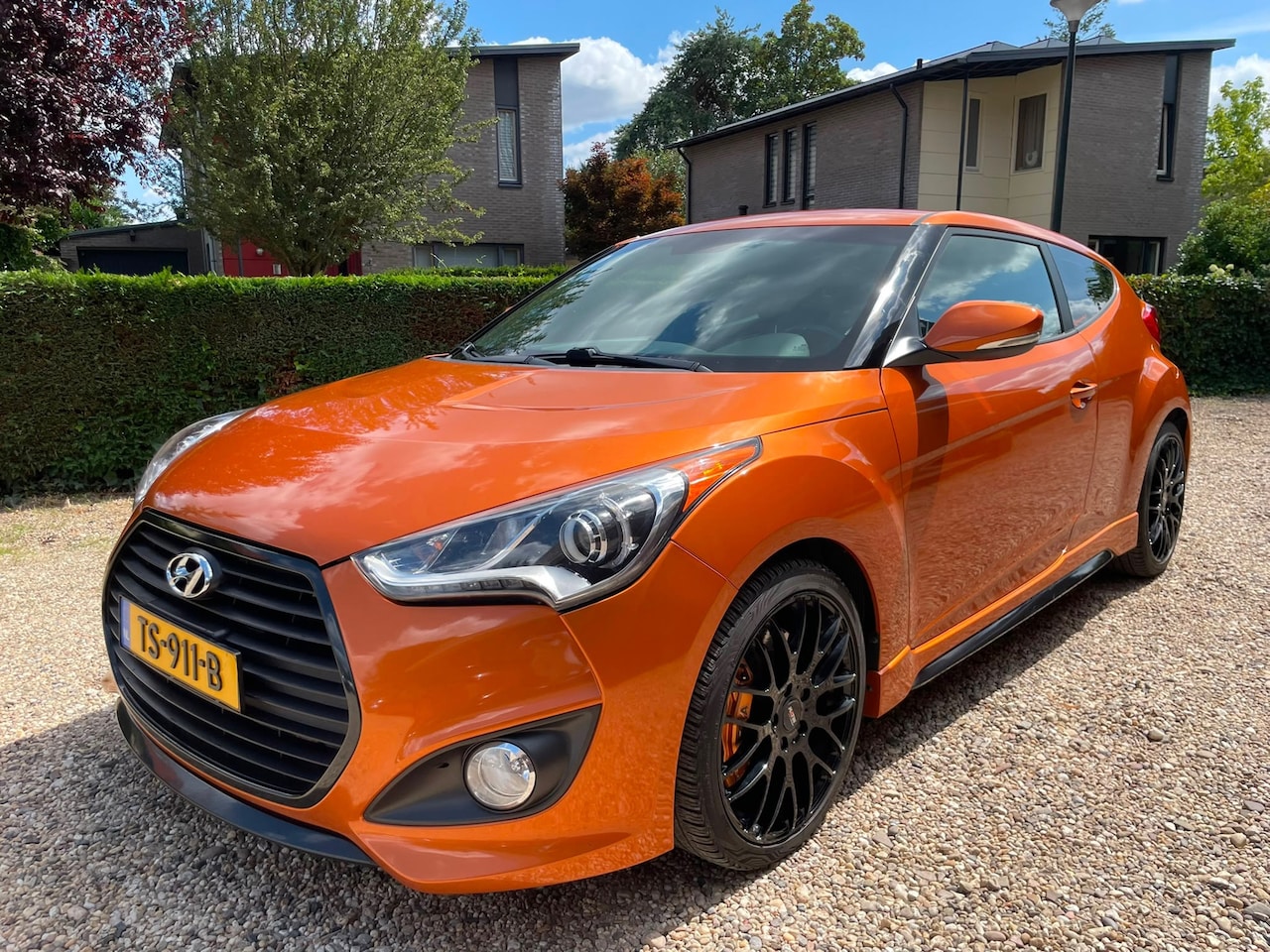 Hyundai Veloster - 1.6 T-GDI i-Catcher 1.6 T-GDI i-Catcher - AutoWereld.nl