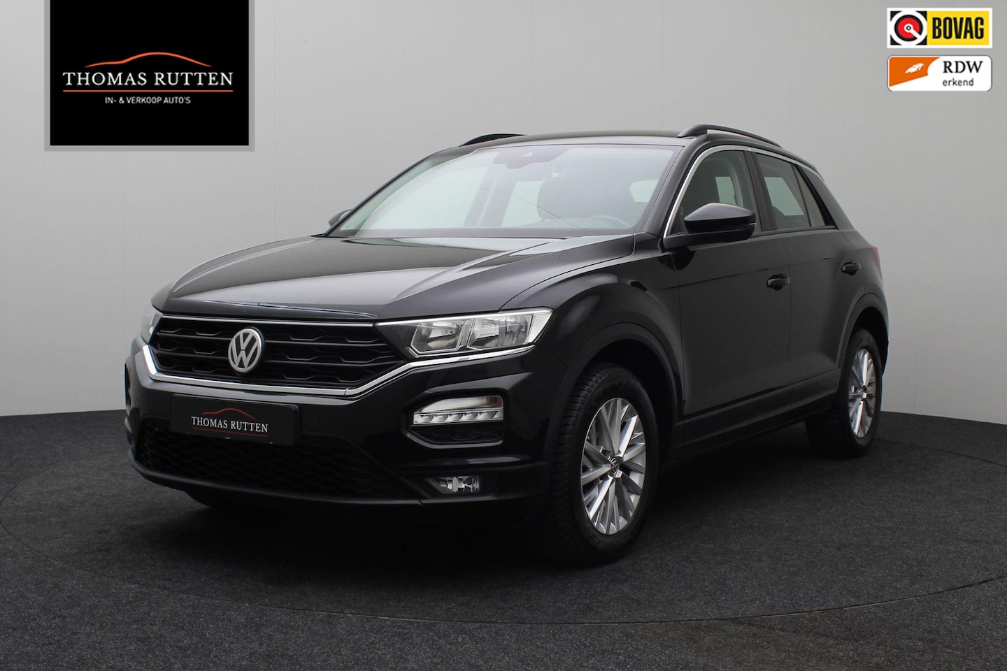 Volkswagen T-Roc - 1.5 TSI 2019 | Airco | Trekhaak | Navigatie | Stoelverwarming | DAB Radio | Apple/Android - AutoWereld.nl