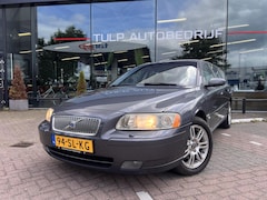 Volvo V70 - 2.4 Edition II Nette en goed onderhouden staat