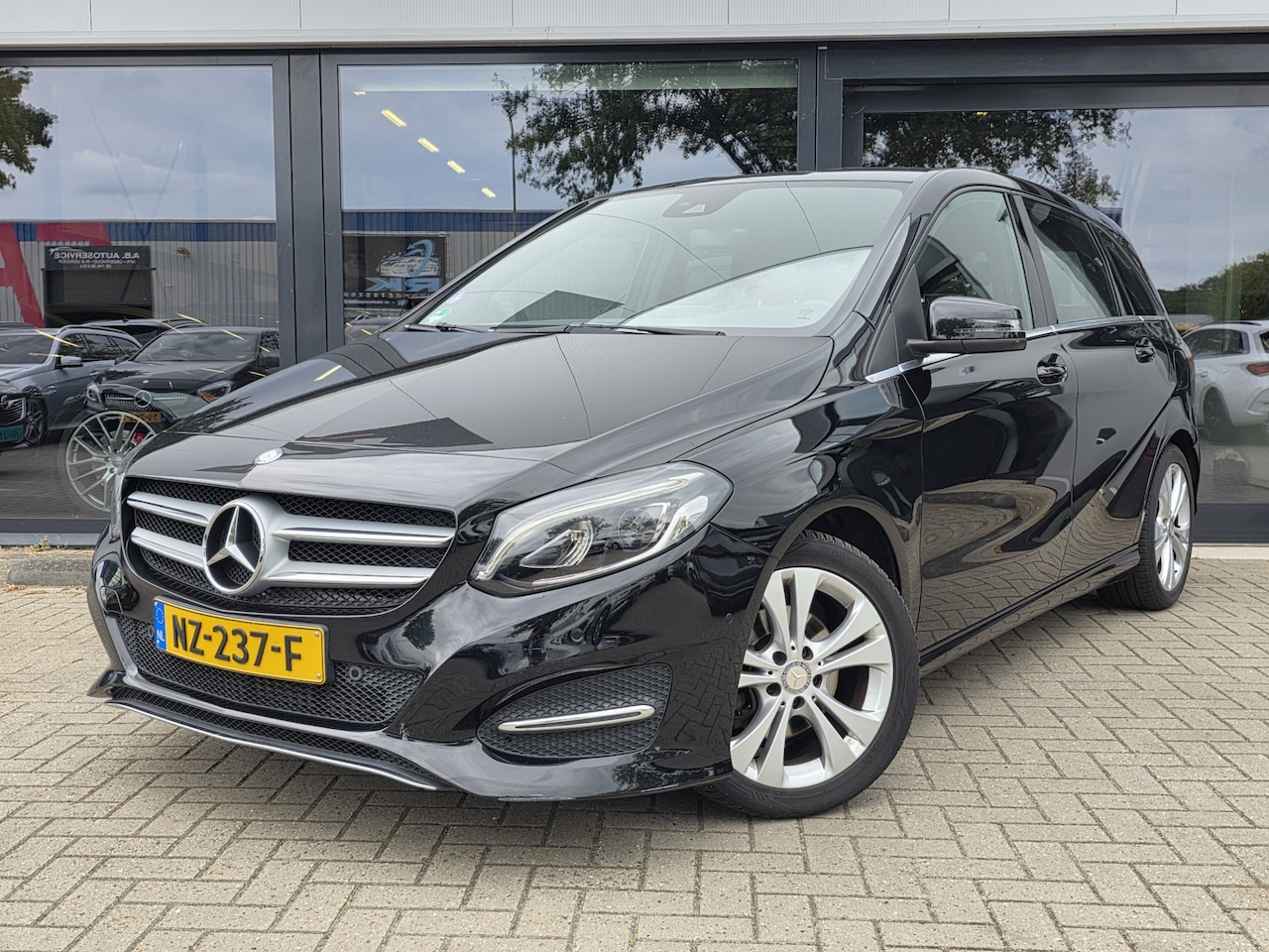 Mercedes-Benz B-klasse - 180 Ambition 180 Ambition - AutoWereld.nl