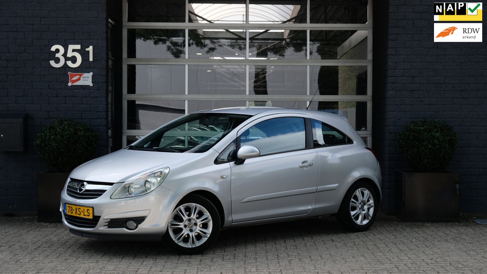 Opel Corsa - 1.4-16V Enjoy 1.4-16V Enjoy - AutoWereld.nl