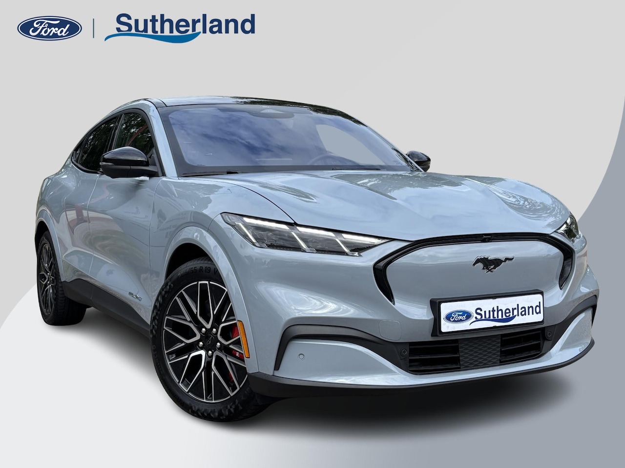 Ford Mustang Mach-E - Extended Premium RWD 88 kWh | VOORRAAD | Glacier Grey | Panoramadak | Elektrische achterkl - AutoWereld.nl