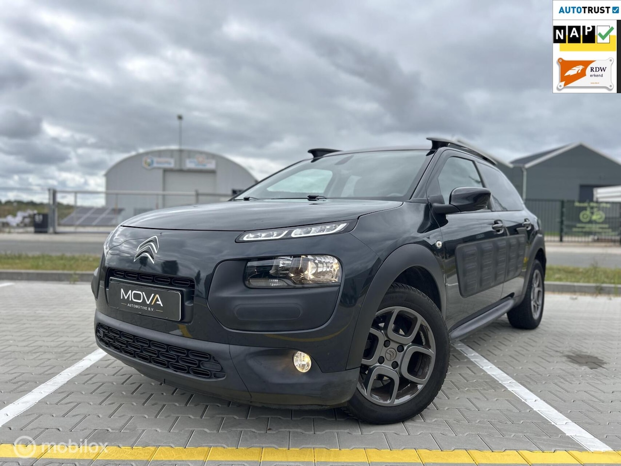 Citroën C4 Cactus - 1.2 e-THP Shine|APK|CRUISE CONT|AIRCO|NAVI - AutoWereld.nl