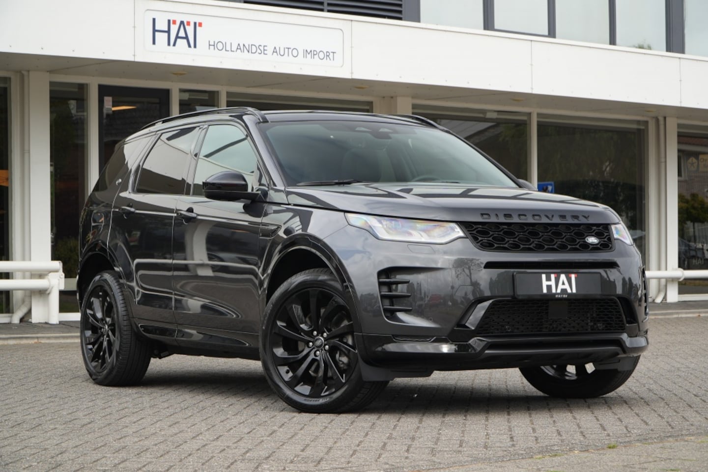 Land Rover Discovery Sport - P270e Dynamic SE I ACC I 5 jaar garantie I Pano I Trekhaak I - AutoWereld.nl