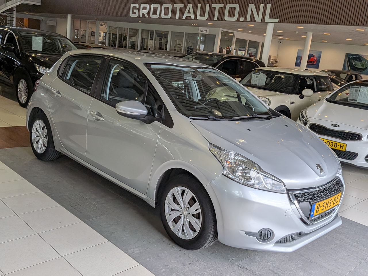 Peugeot 208 - 1.2 VTi Active Airco, Cruise Control, Stuurbekrachtiging - AutoWereld.nl