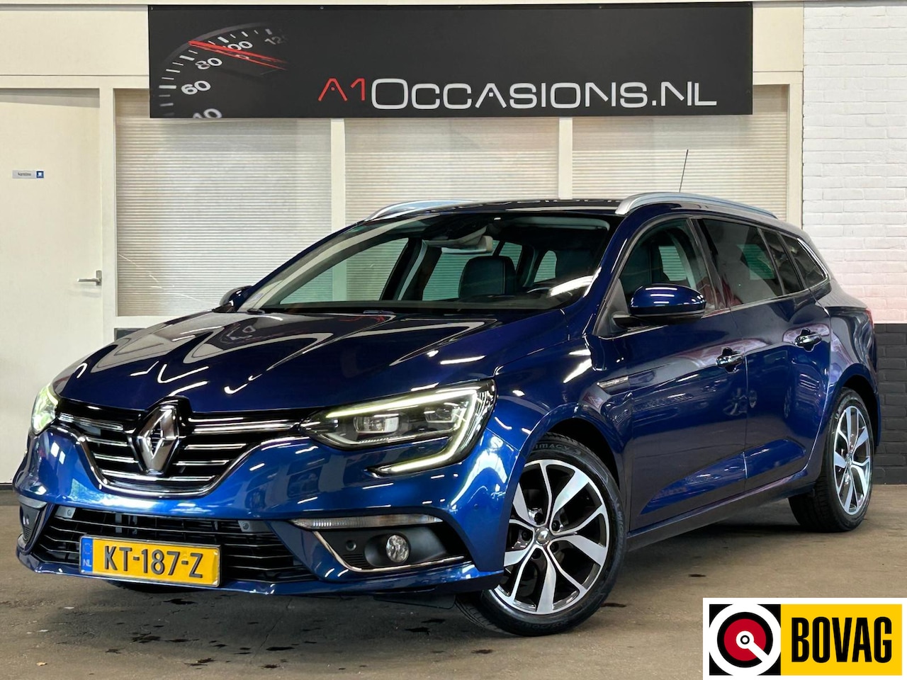Renault Mégane Estate - 1.2 TCe Bose + HALF STOF/LEDER + DEALER ONDERHOUDEN - AutoWereld.nl