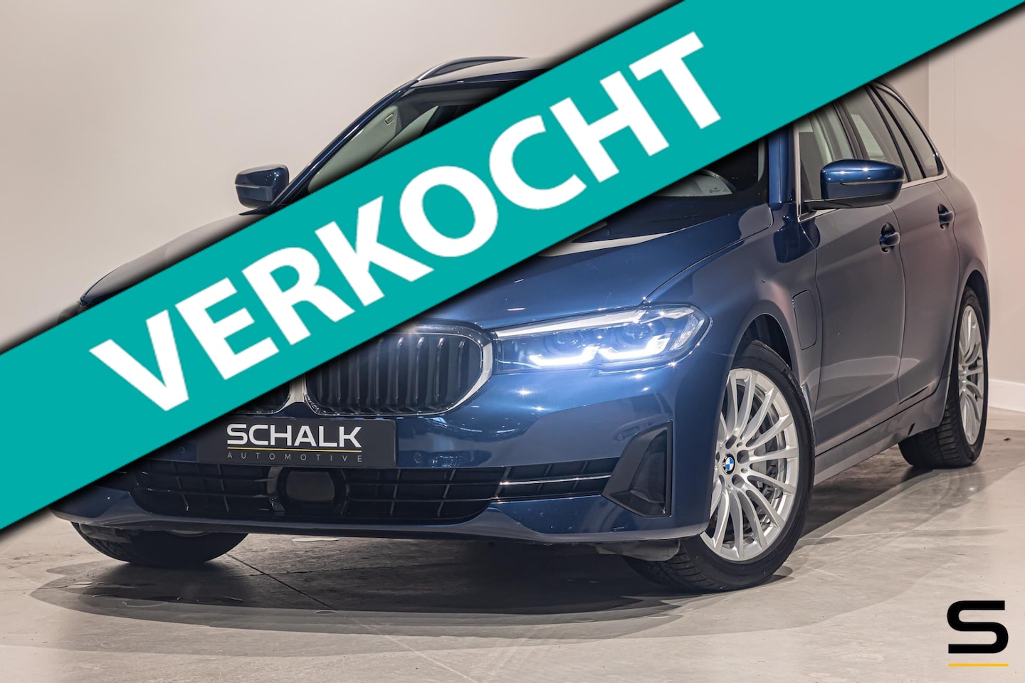BMW 5-serie Touring - 530e xDrive High Executive|Camera|Dealer - AutoWereld.nl