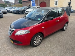 Lancia Y(psilon) - Ypsilon 0.9 TwinAir Bl.&Red