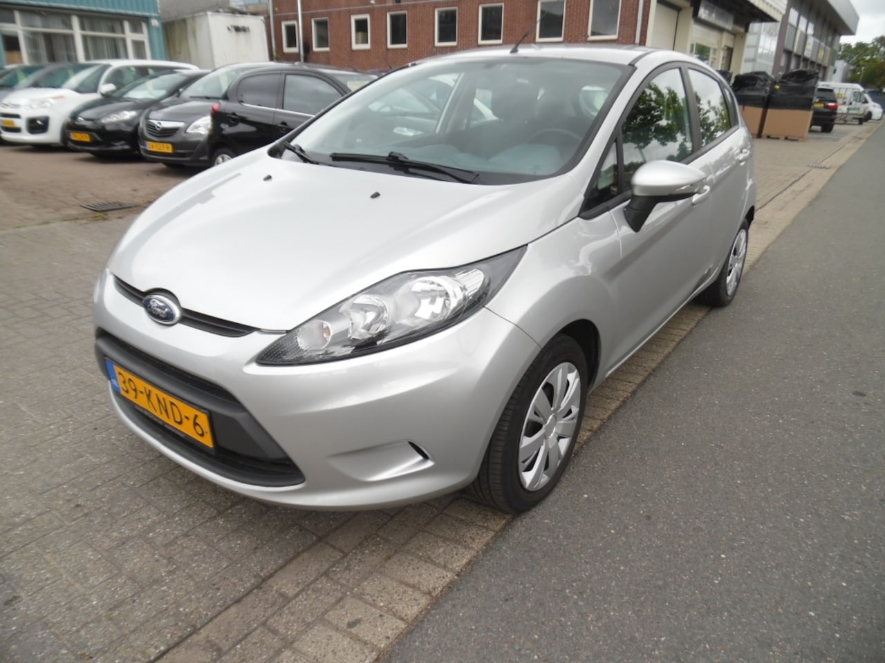 Ford Fiesta - apk 3.27 1.25 Limited airco - AutoWereld.nl