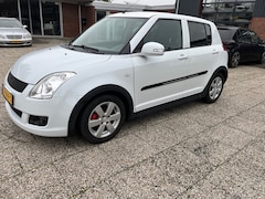 Suzuki Swift - 1.3 Limited lees de advertentie-tekst