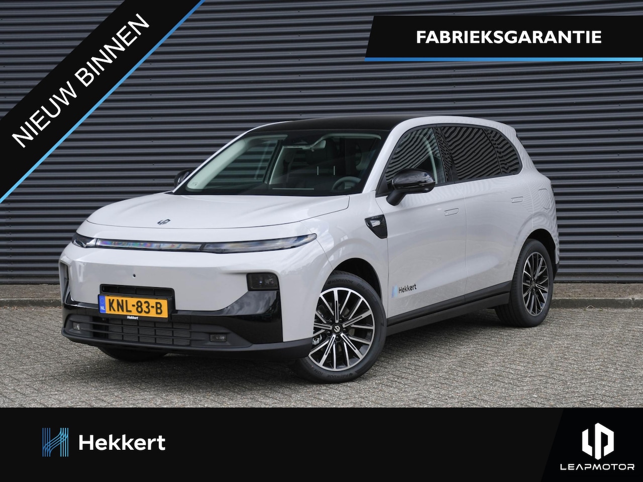 Leapmotor B10 - Design Hybrid EV 18.8kWh 218pk Automaat PANO-DAK | ADAP. CRUISE | SFEERVERLICHTING | STOEL - AutoWereld.nl