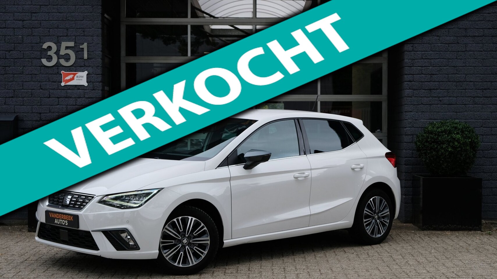 SEAT Ibiza - 1.0 TSI 116PK ACC|CARPLAY|CAMERA|DSG|FULL LED|VOL! - AutoWereld.nl