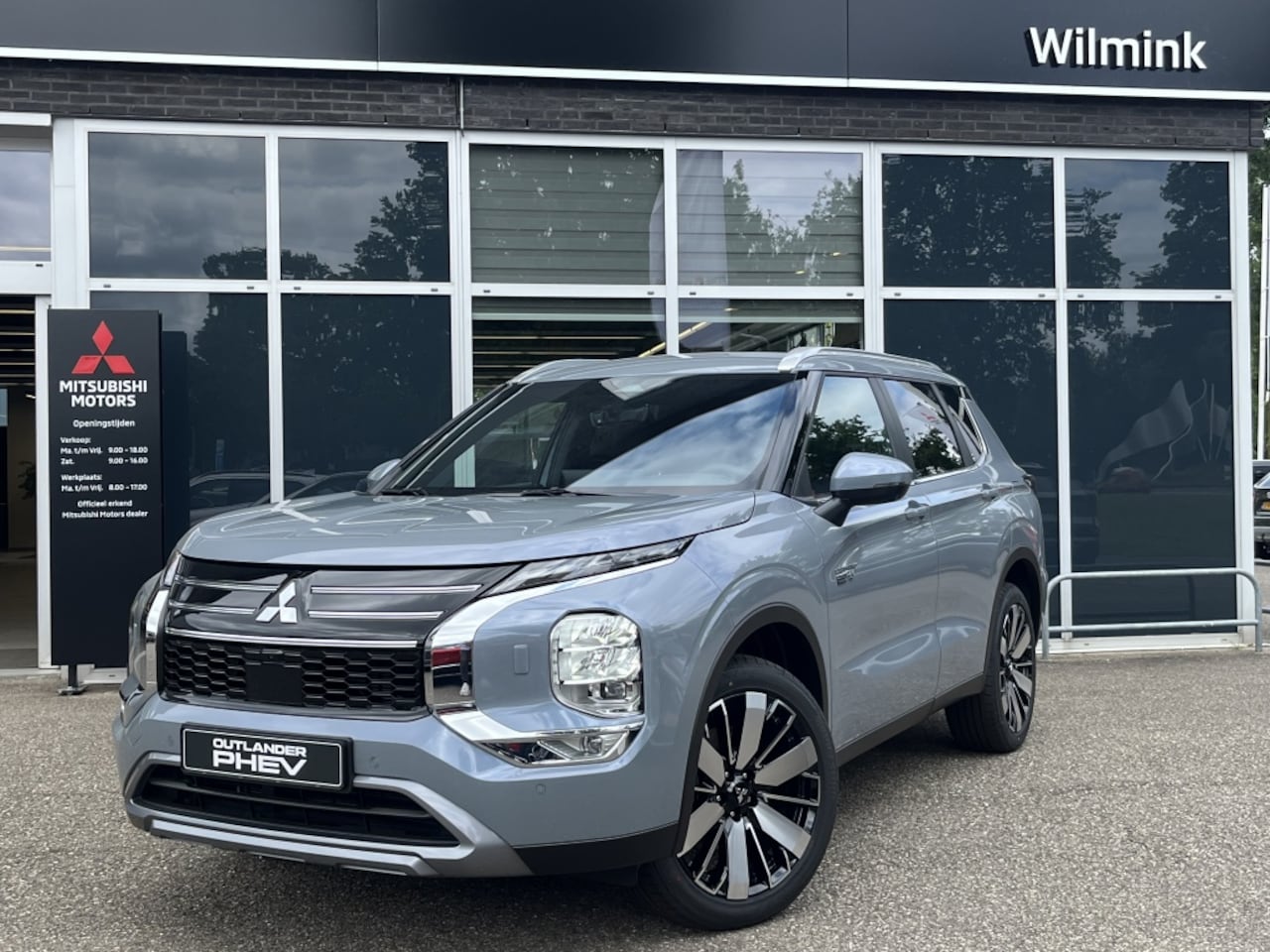Mitsubishi Outlander - 2.4 PHEV Intense+ 2.4 PHEV Intense+ - AutoWereld.nl