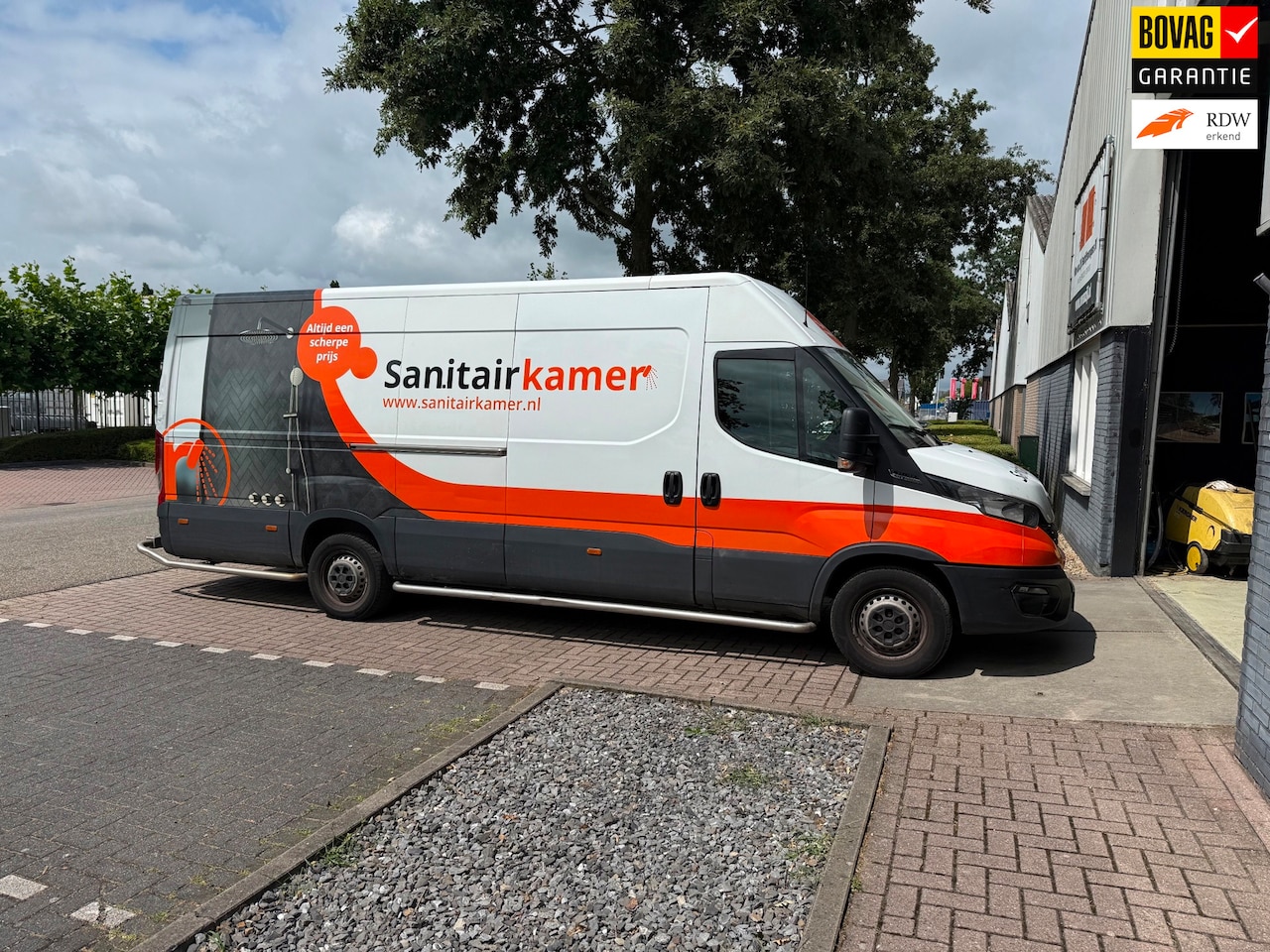 Iveco Daily - 35S16V 2.3 410 H2 WIT ‘18 AUT MAXI - AutoWereld.nl