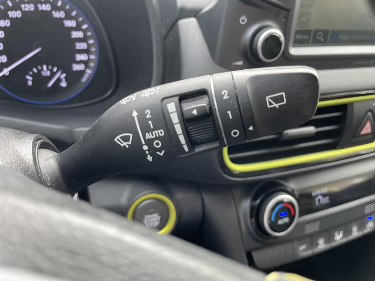 Hyundai Kona - 1.6 T-GDI Premium AUTOMAAT*RIJKLAARPRIJS*