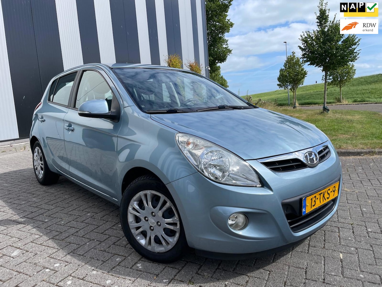 Hyundai i20 - 1.2i i-Motion 2e Eigenaar-Airco-Isofix-Elekpakket - AutoWereld.nl